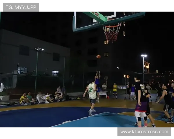 深圳篮球队的意识提升与团队协作探讨聚焦篮球发展新方向