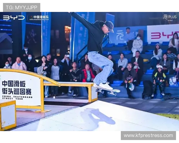 重庆滑板队在滑板灵活性排行榜中荣获第十名展现出色实力与潜力