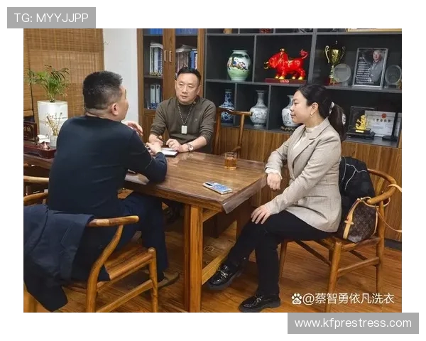 高校联赛特别报道：FPX从起步到辉煌的奋斗历程与心路历程