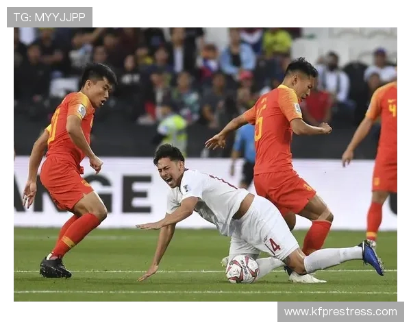 中国与菲律宾足球赛图文直播精彩瞬间全记录与分析 中国与菲律宾足球赛图文直播精彩瞬间全记录与分析