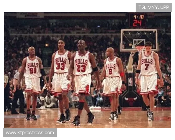 乔丹克拉克森的篮球之路：从新秀到全明星的辉煌历程与成就