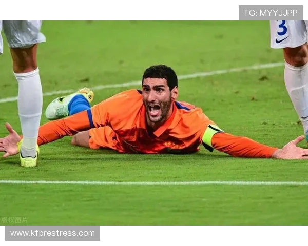 国际米兰迎战卡尔皮强强对决引发球迷热议与期待 国际米兰迎战卡尔皮强强对决引发球迷热议与期待